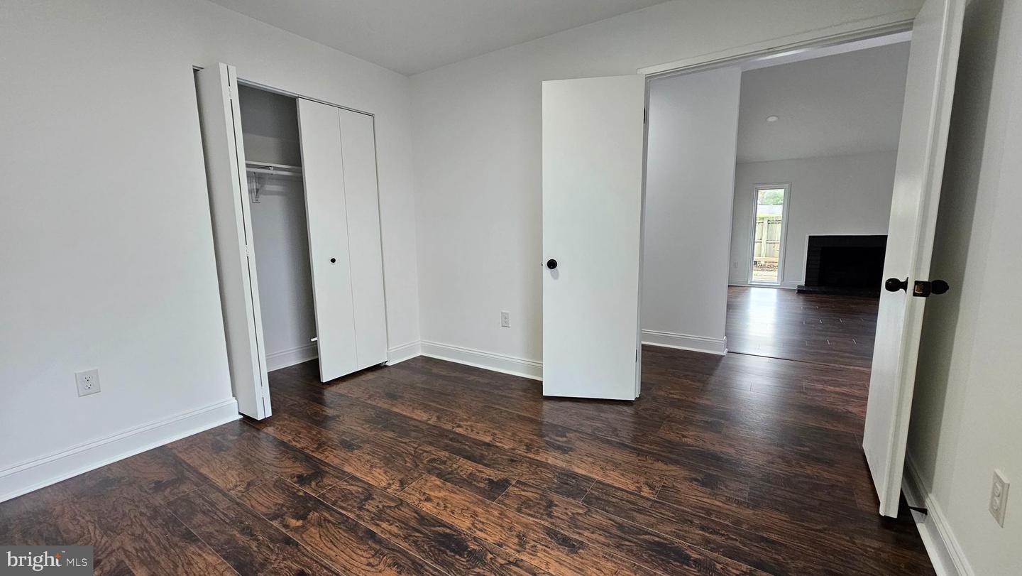 19117 Brooke Grove Ct Property Photo 23