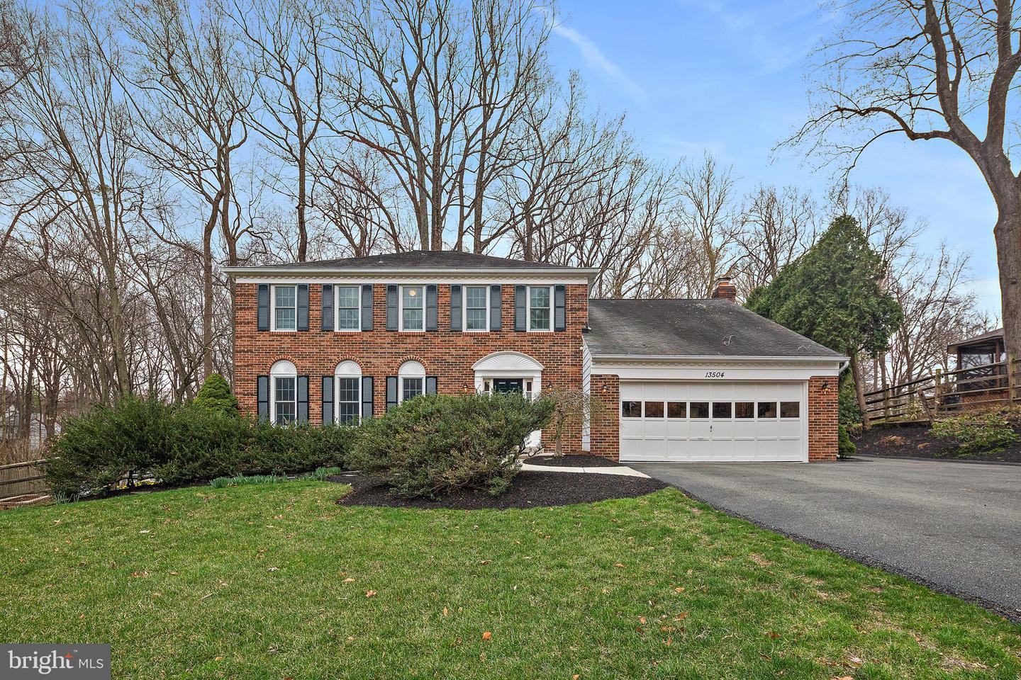 13504 Anndyke Pl Property Photo 1