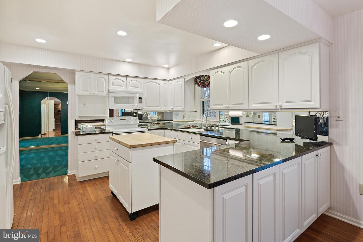 13504 Anndyke Pl Property Photo 8