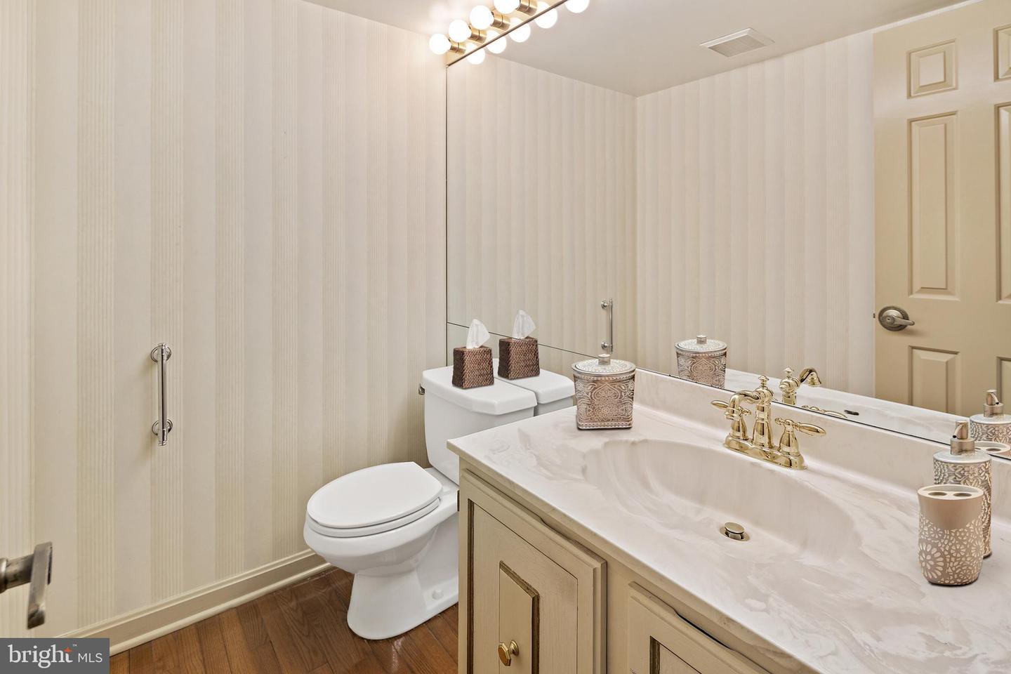 13504 Anndyke Pl Property Photo 12