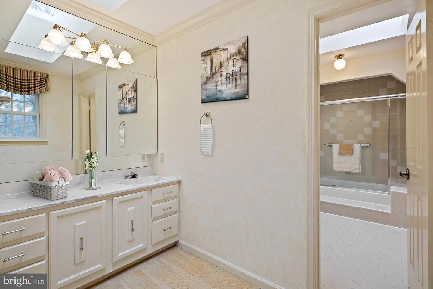 13504 Anndyke Pl Property Photo 19
