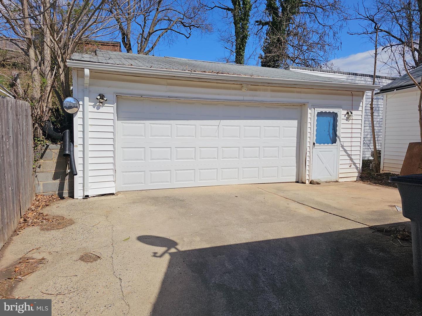 712 Crabb Ave Property Photo 3