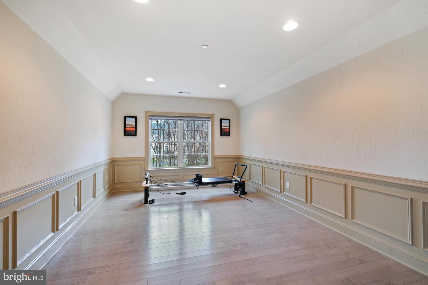 11564 W Hill Dr Property Photo 29