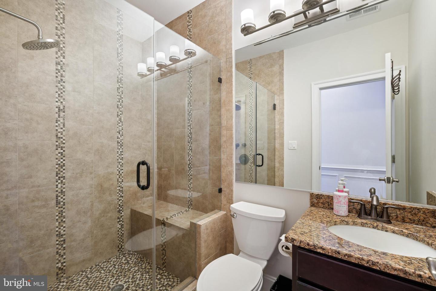 11564 W Hill Dr Property Photo 37