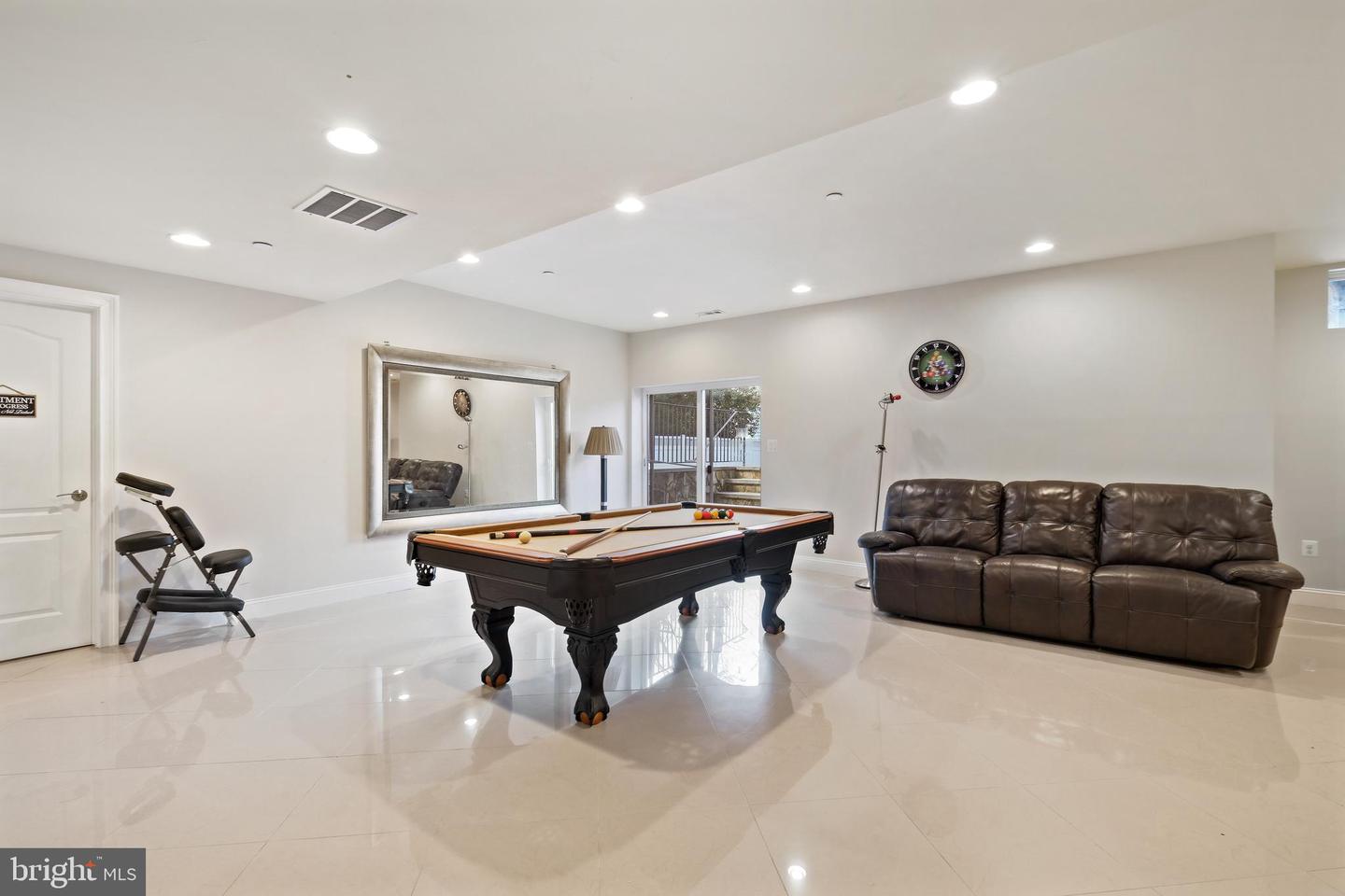 11564 W Hill Dr Property Photo 45