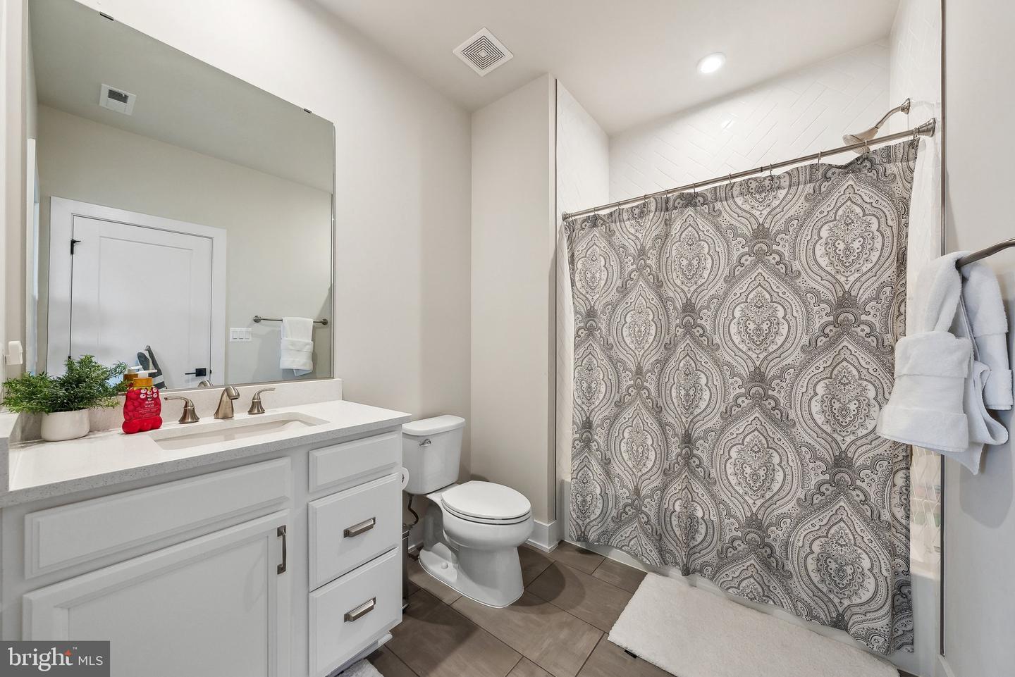 13910 Scout Ln Property Photo 34