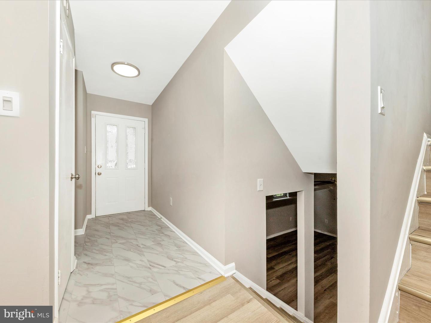 8400 Mountain Laurel Ln Property Photo 2