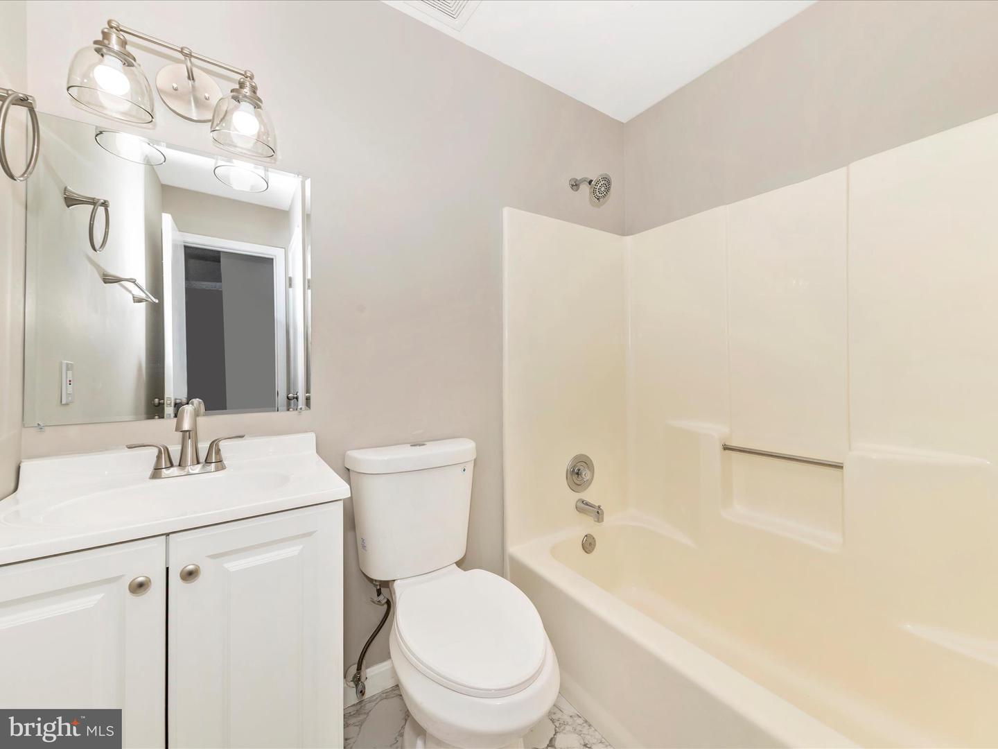 8400 Mountain Laurel Ln Property Photo 24