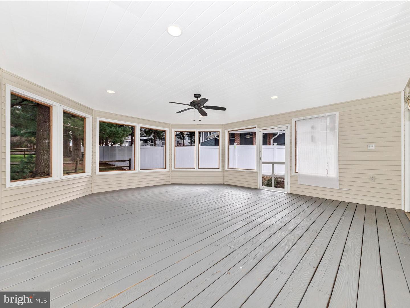 8400 Mountain Laurel Ln Property Photo 32