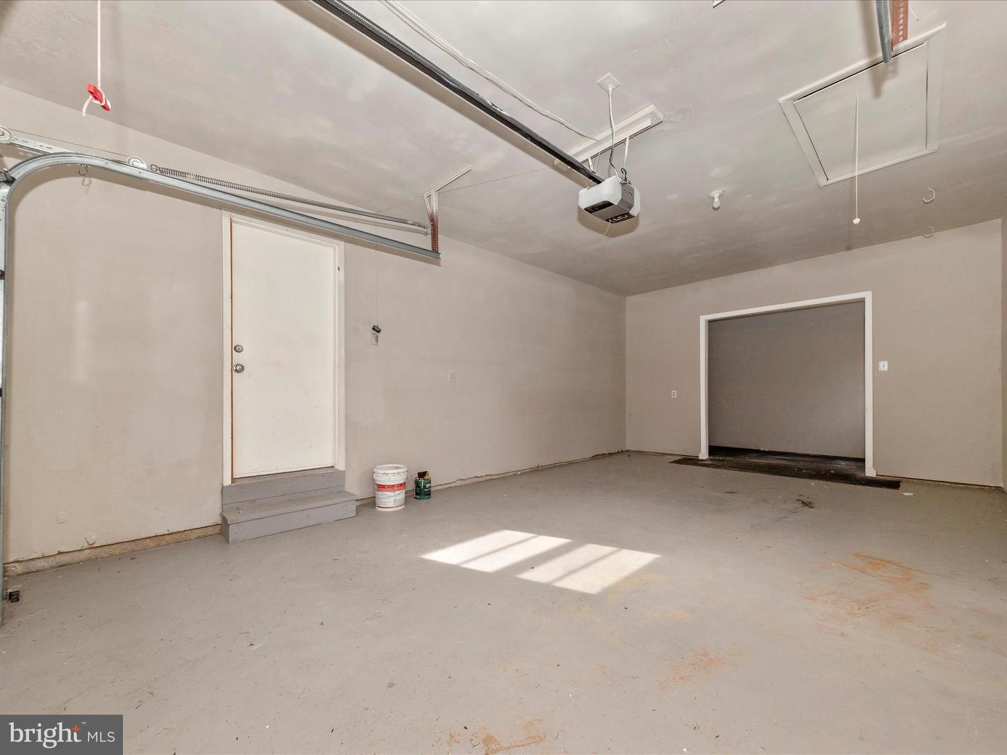 8400 Mountain Laurel Ln Property Photo 37