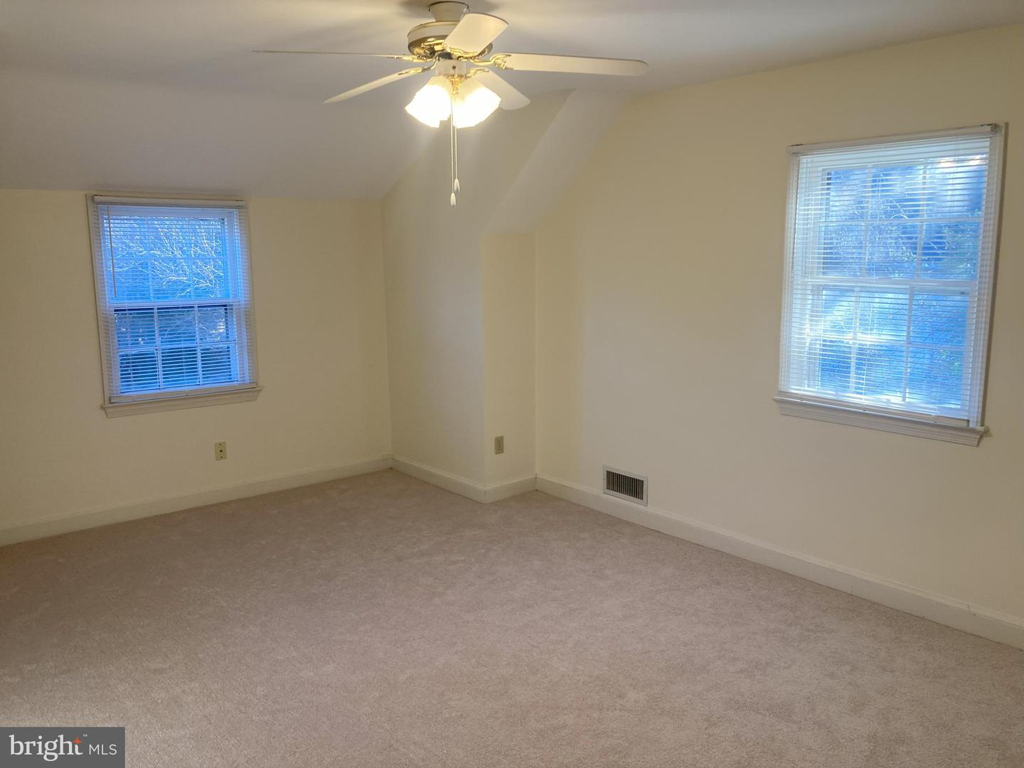 610 Orchard Way Property Photo 31