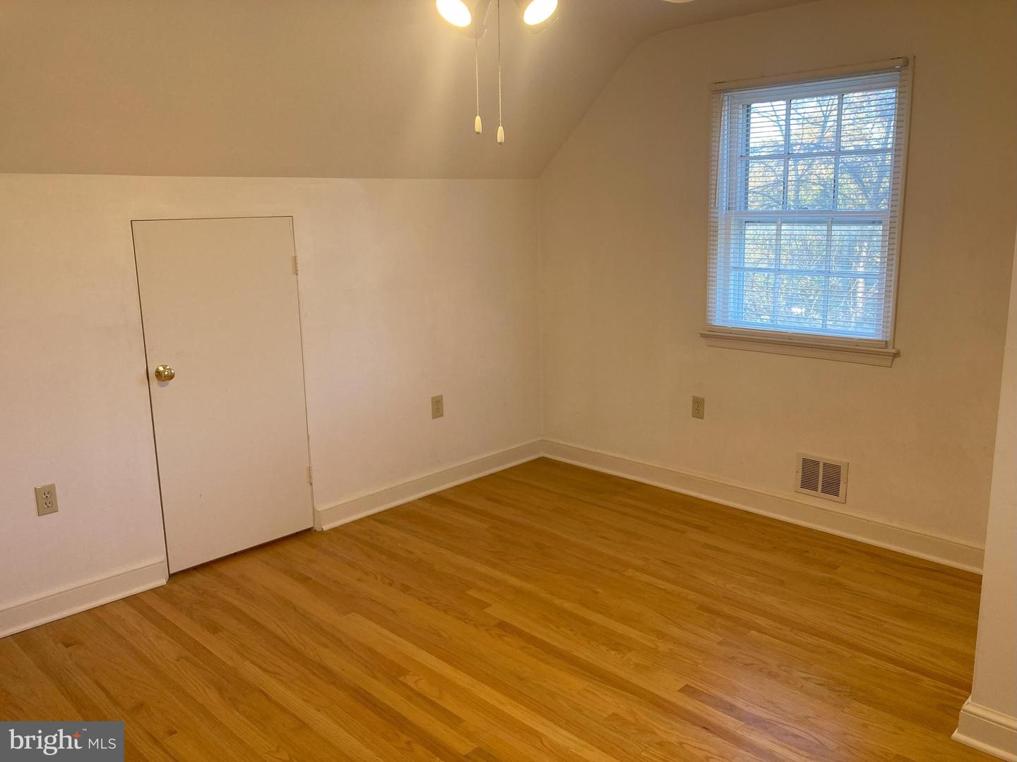 610 Orchard Way Property Photo 36