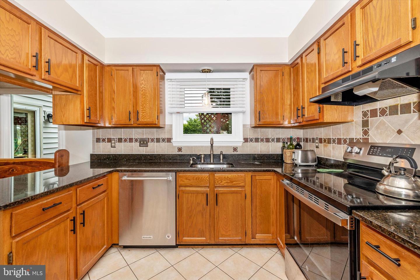 7440 Cinnabar Ter Property Photo 2