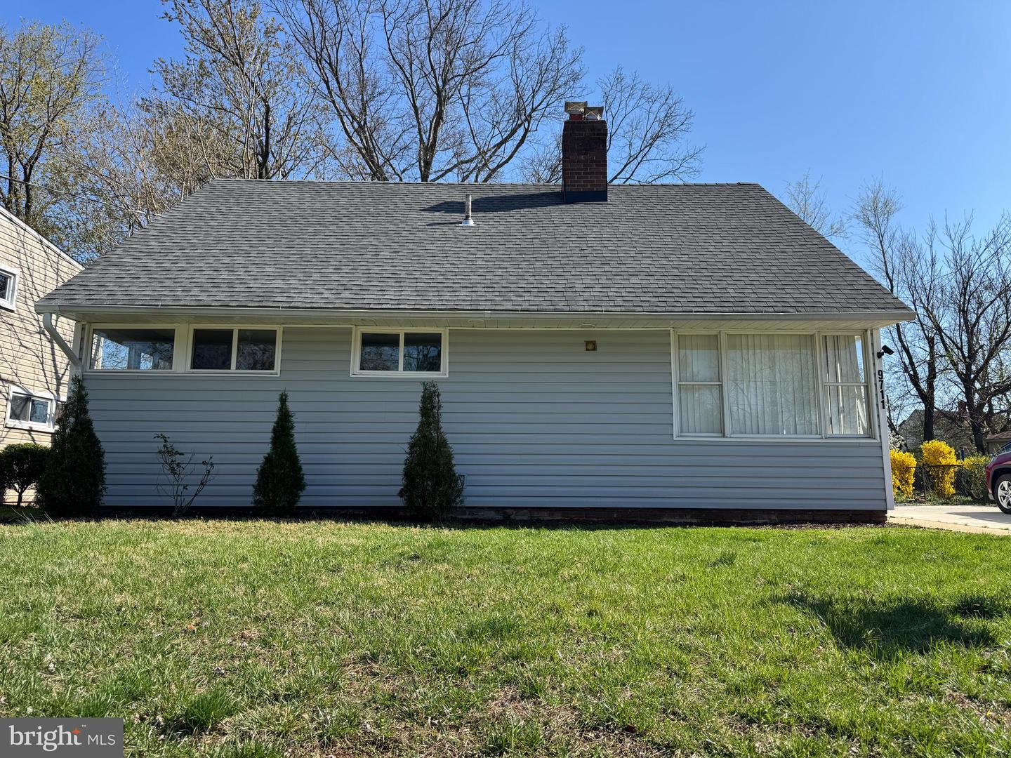 9711 Dilston Rd Property Photo 1