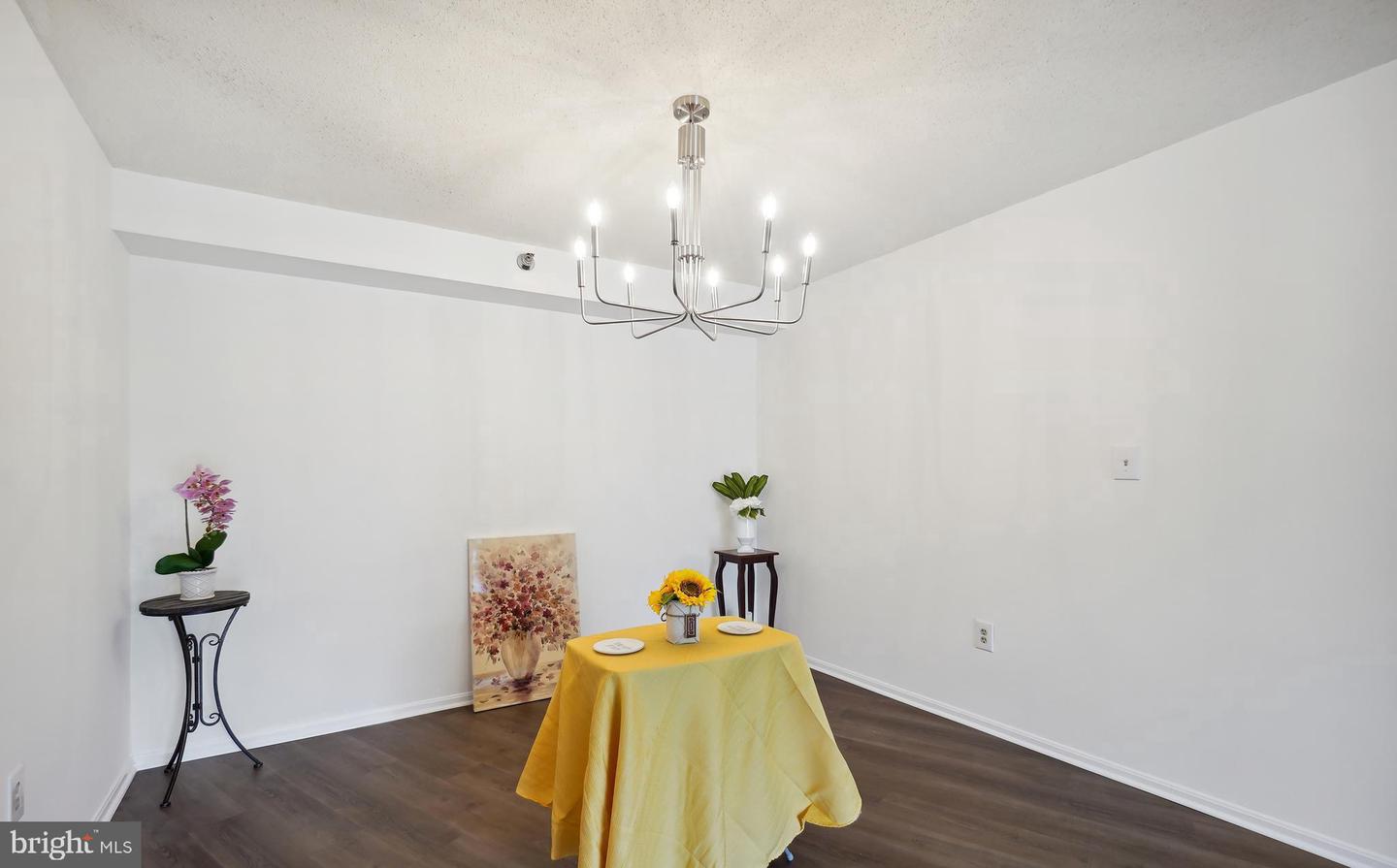 15100 Interlachen Dr #4-517 Property Photo 15