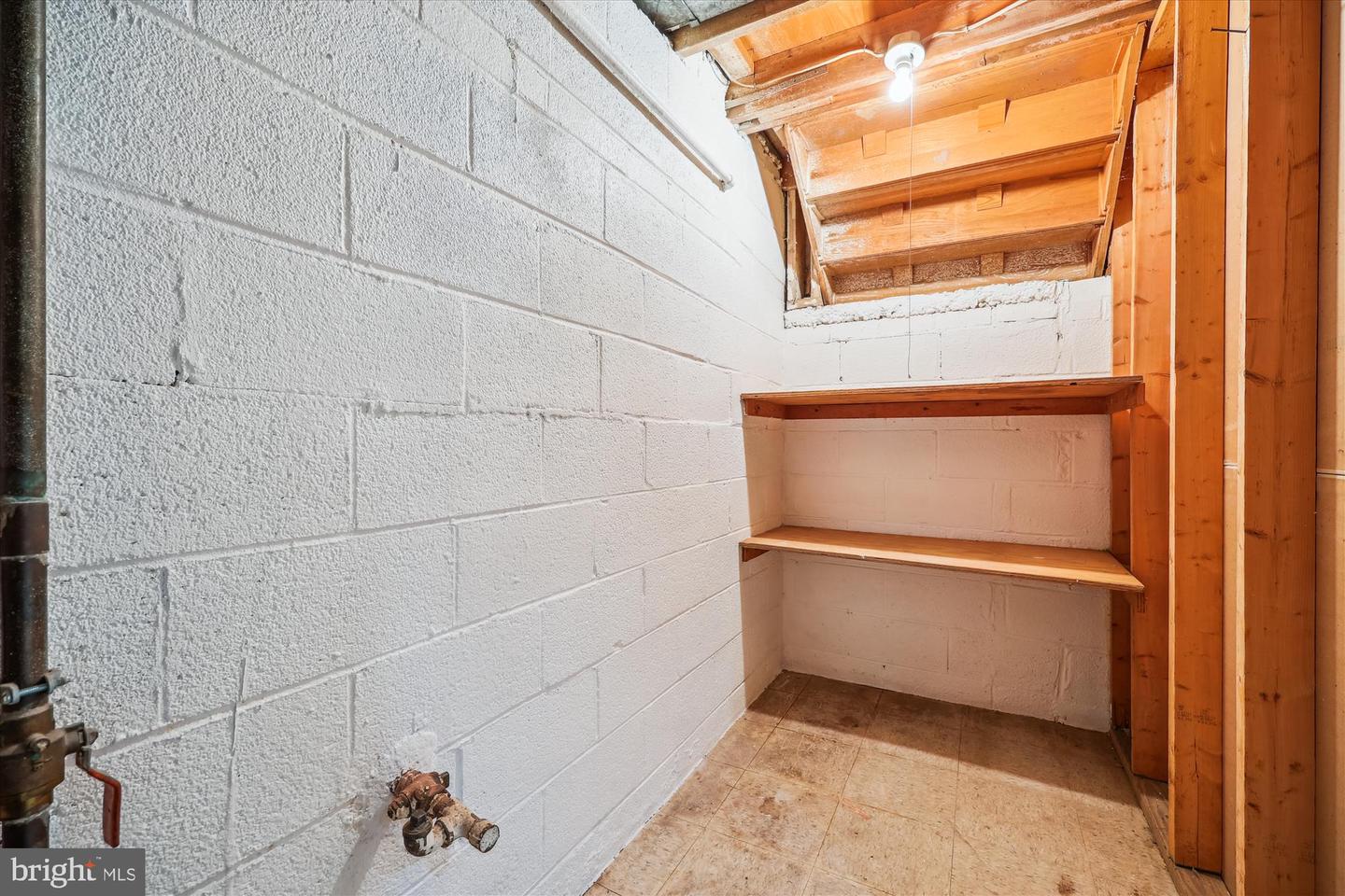 2183 Stratton Dr Property Photo 37