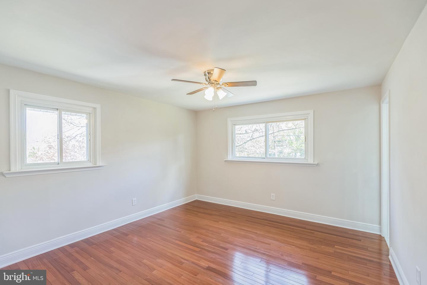 11308 Veirs Mill Rd Property Photo 17