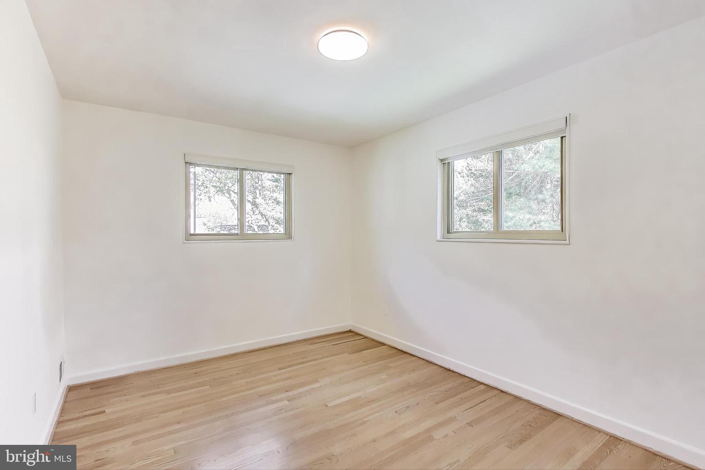 8905 Spring Valley Rd Property Photo 19