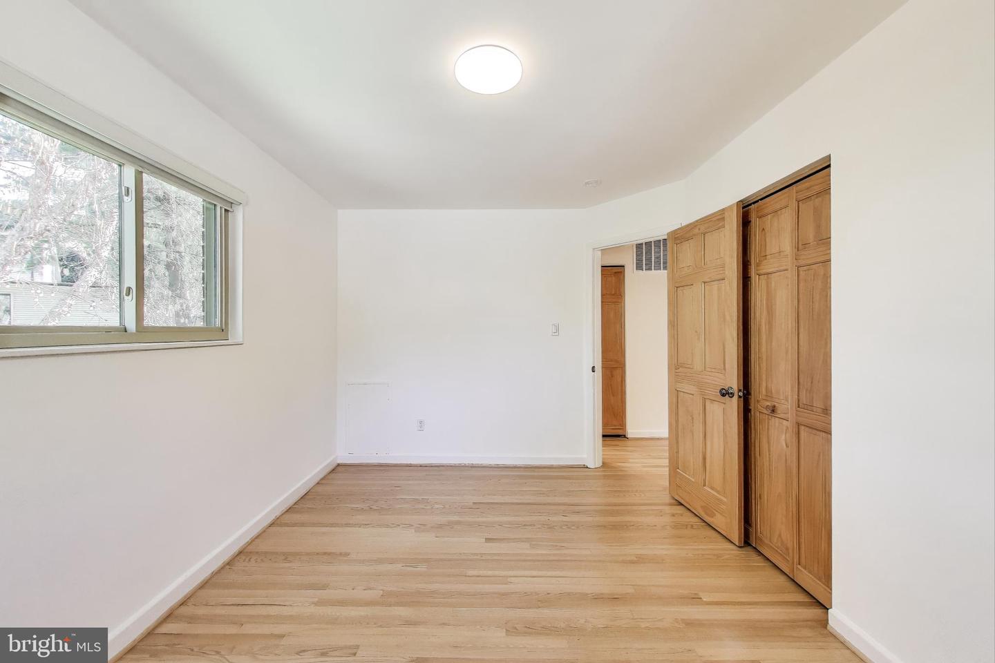 8905 Spring Valley Rd Property Photo 20