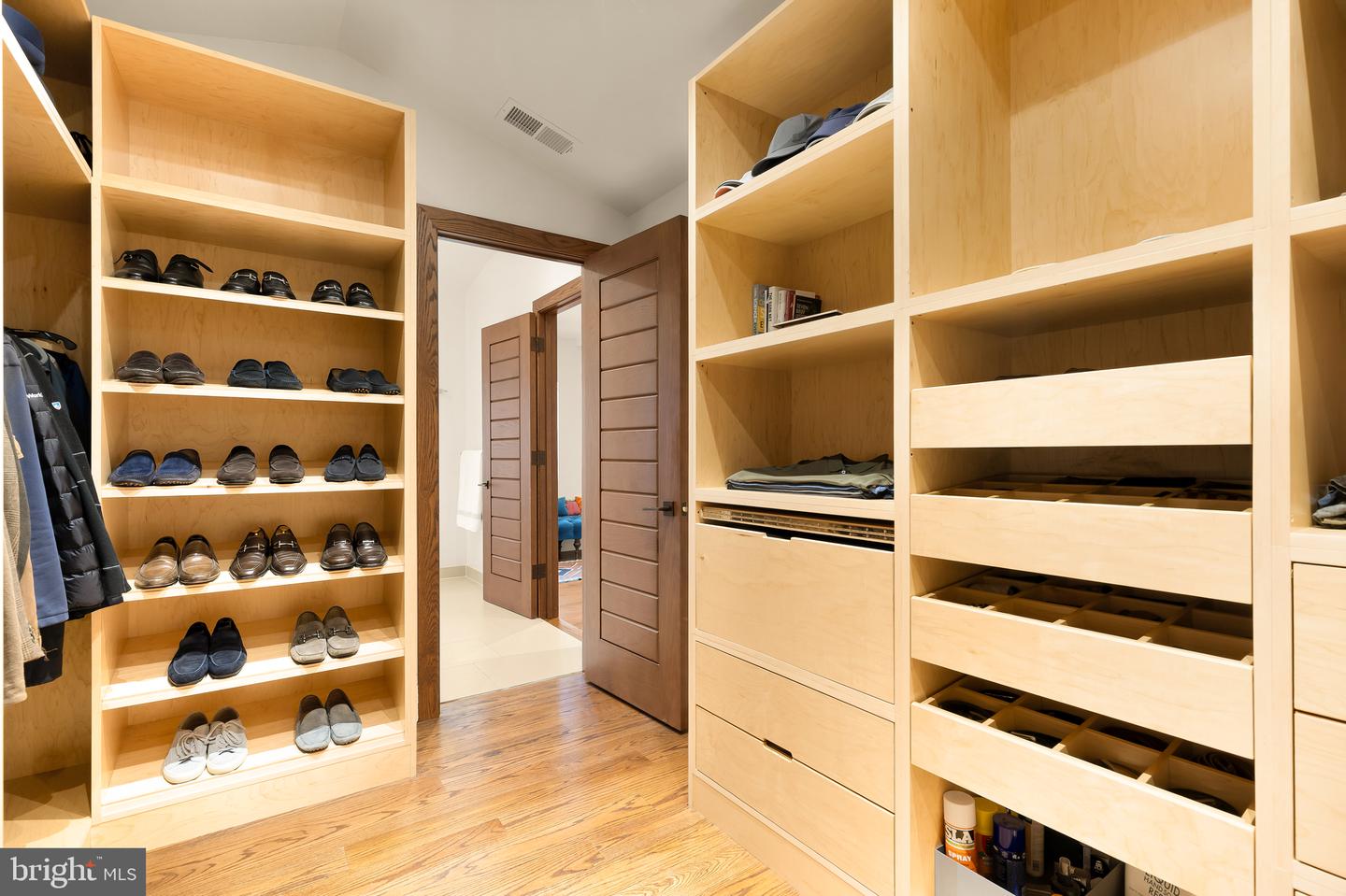 7605 Arnet Ln Property Photo 27