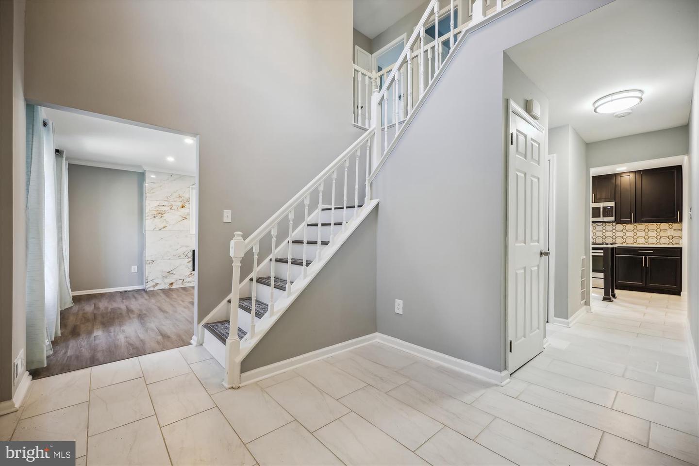 11906 Leatherbark Way Property Photo 14