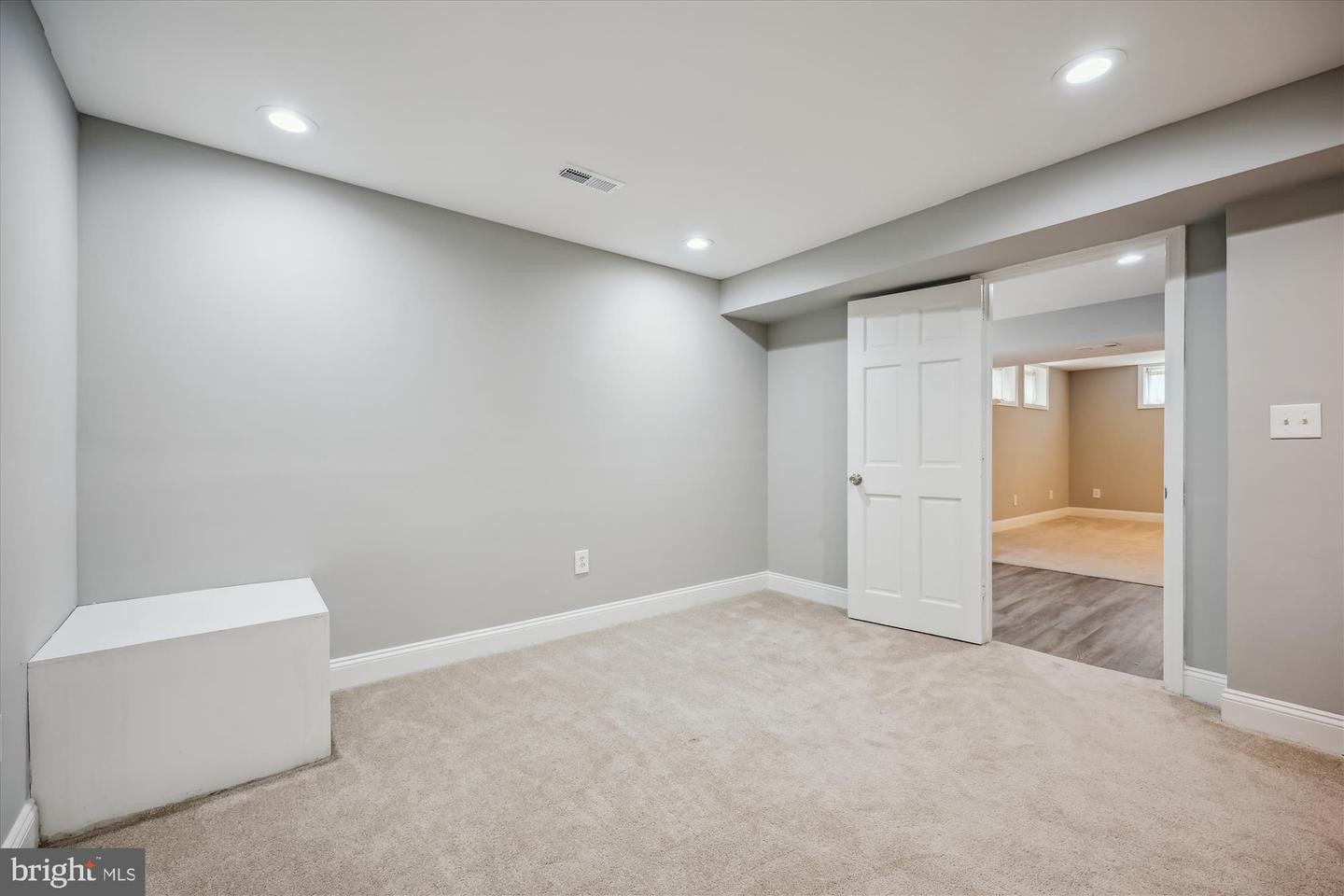 11906 Leatherbark Way Property Photo 15