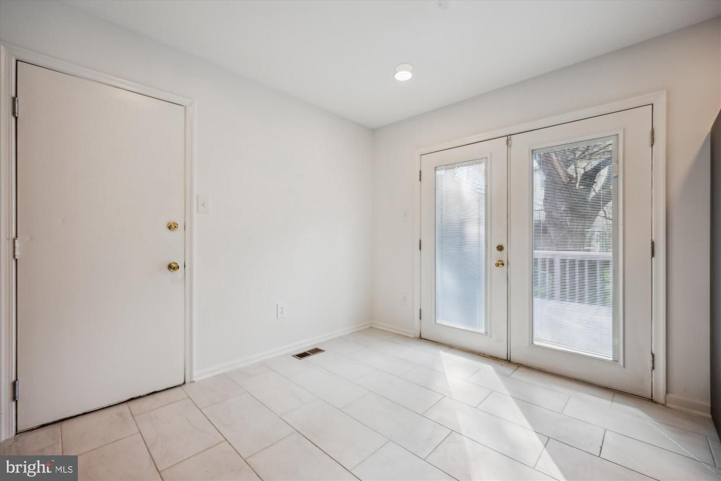 11906 Leatherbark Way Property Photo 19