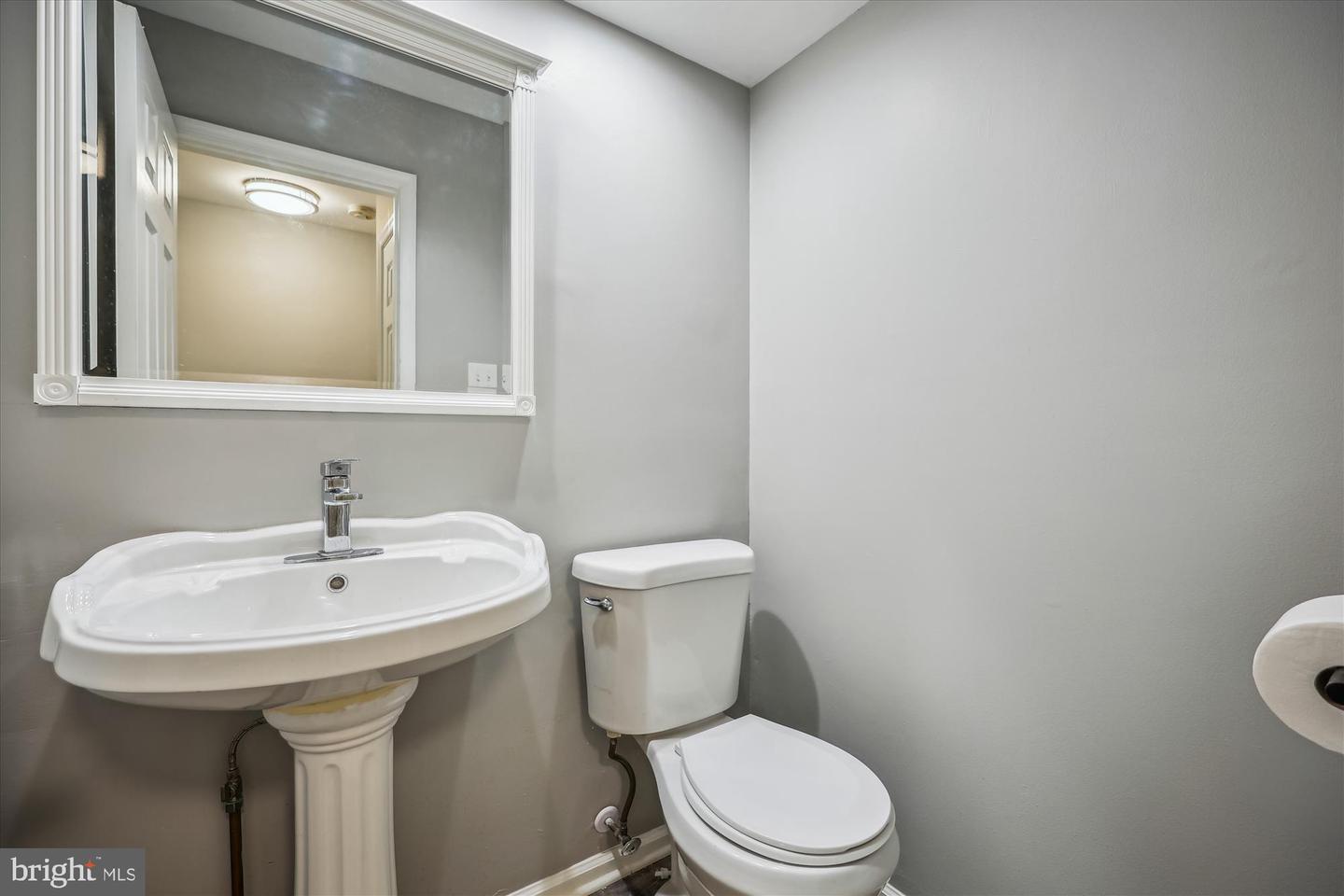 11906 Leatherbark Way Property Photo 32