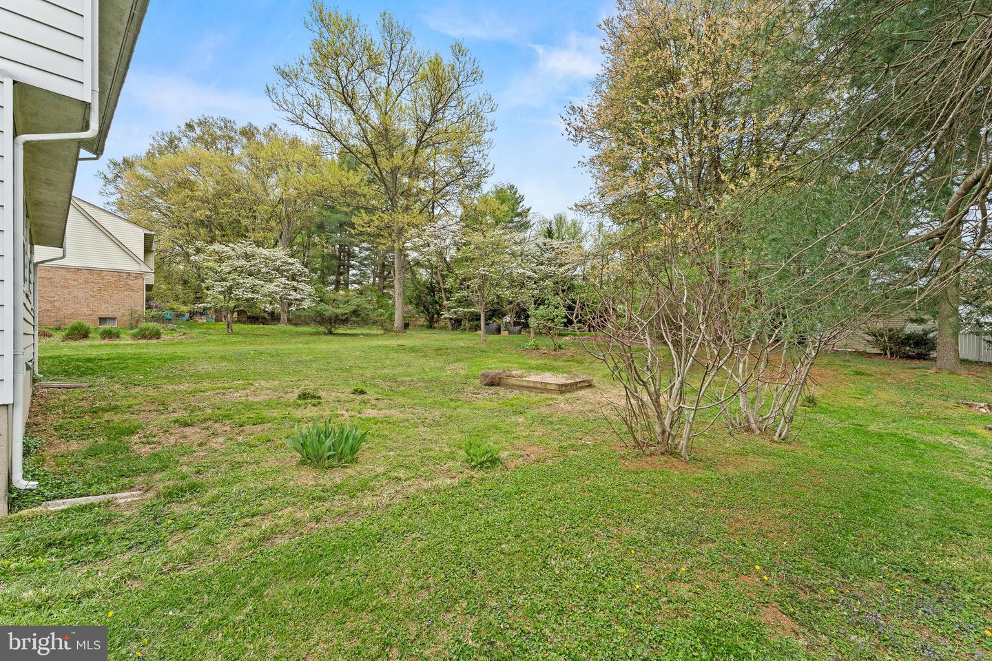 524 Stone House Ln Property Photo 35