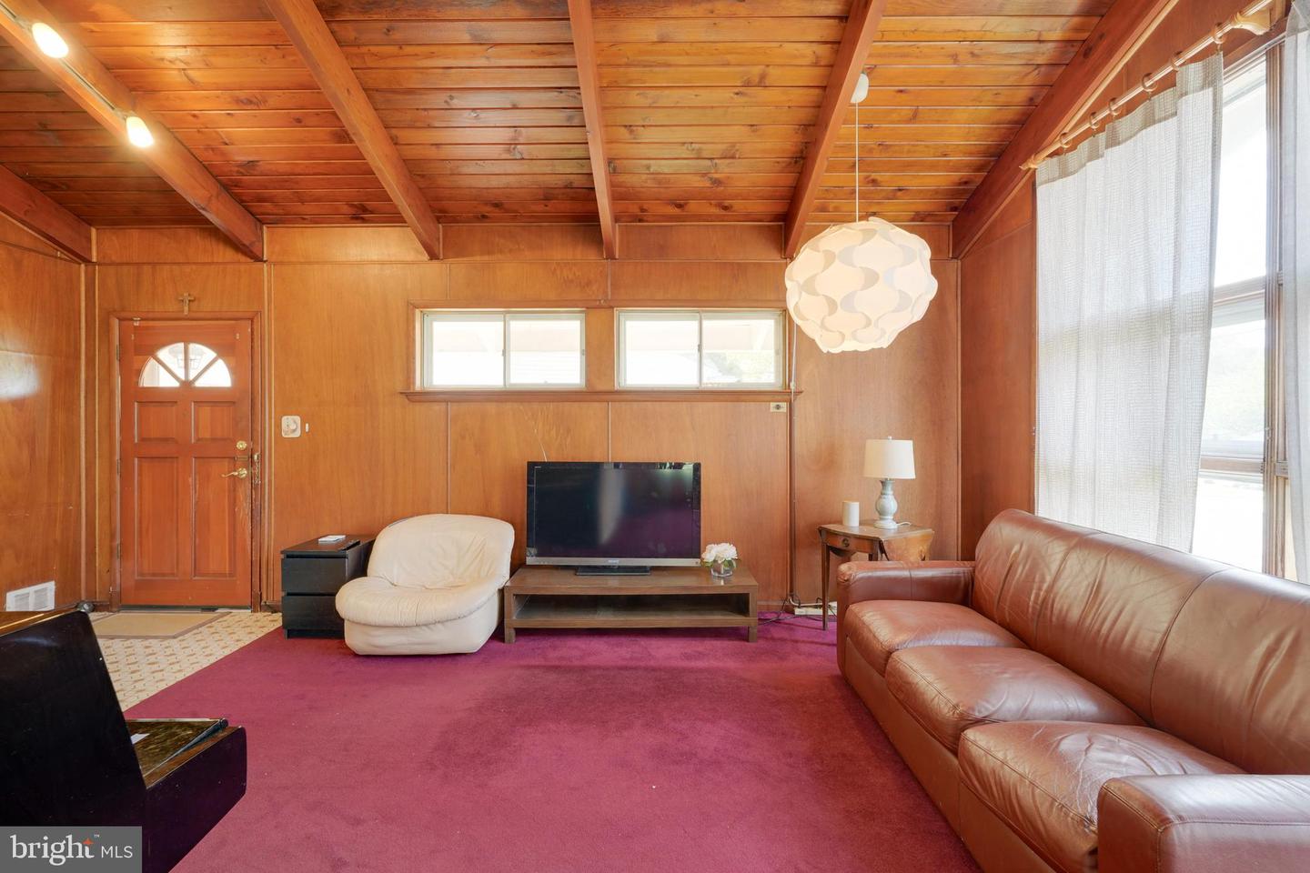 603 Perth Pl Property Photo 3