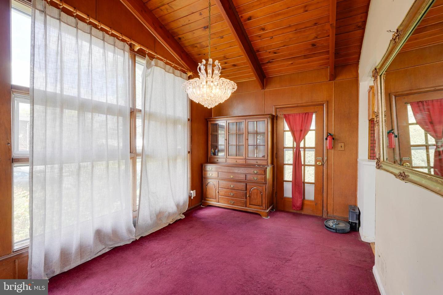 603 Perth Pl Property Photo 6