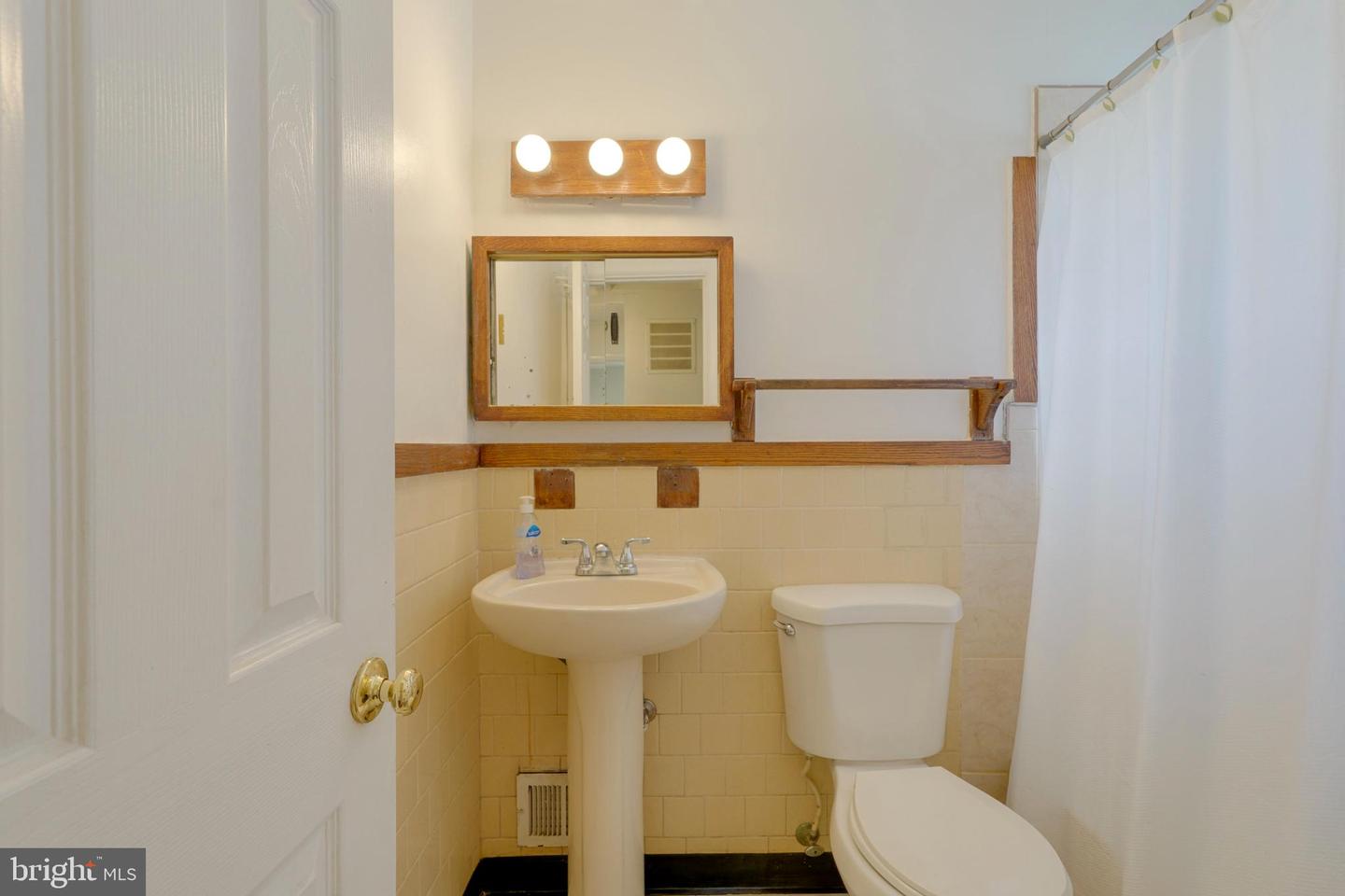 603 Perth Pl Property Photo 10