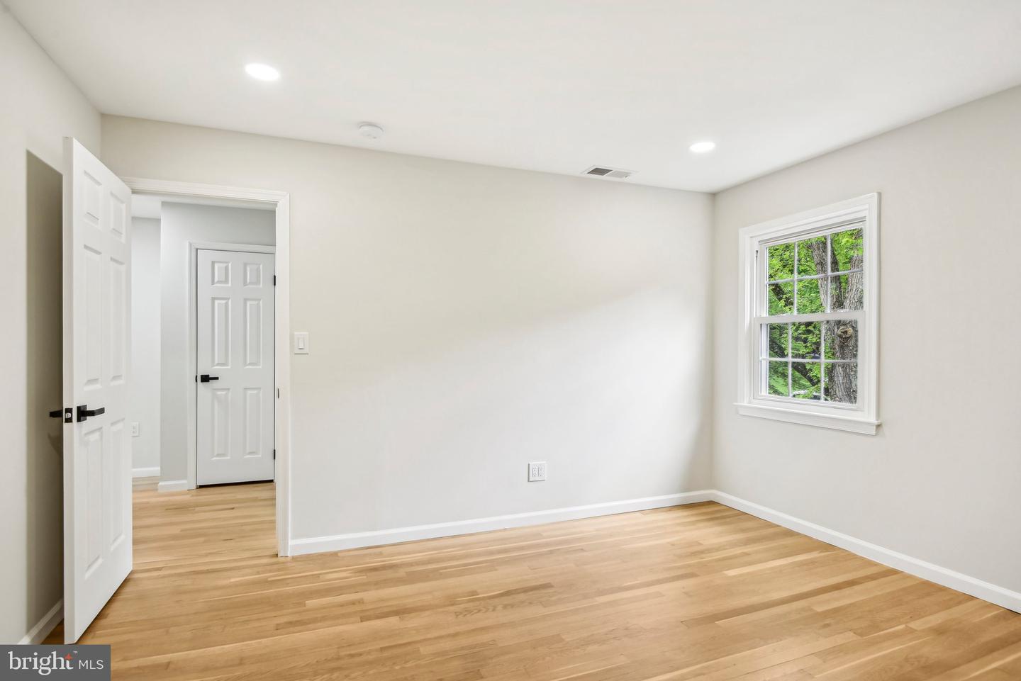 11710 Magruder Ln Property Photo 41