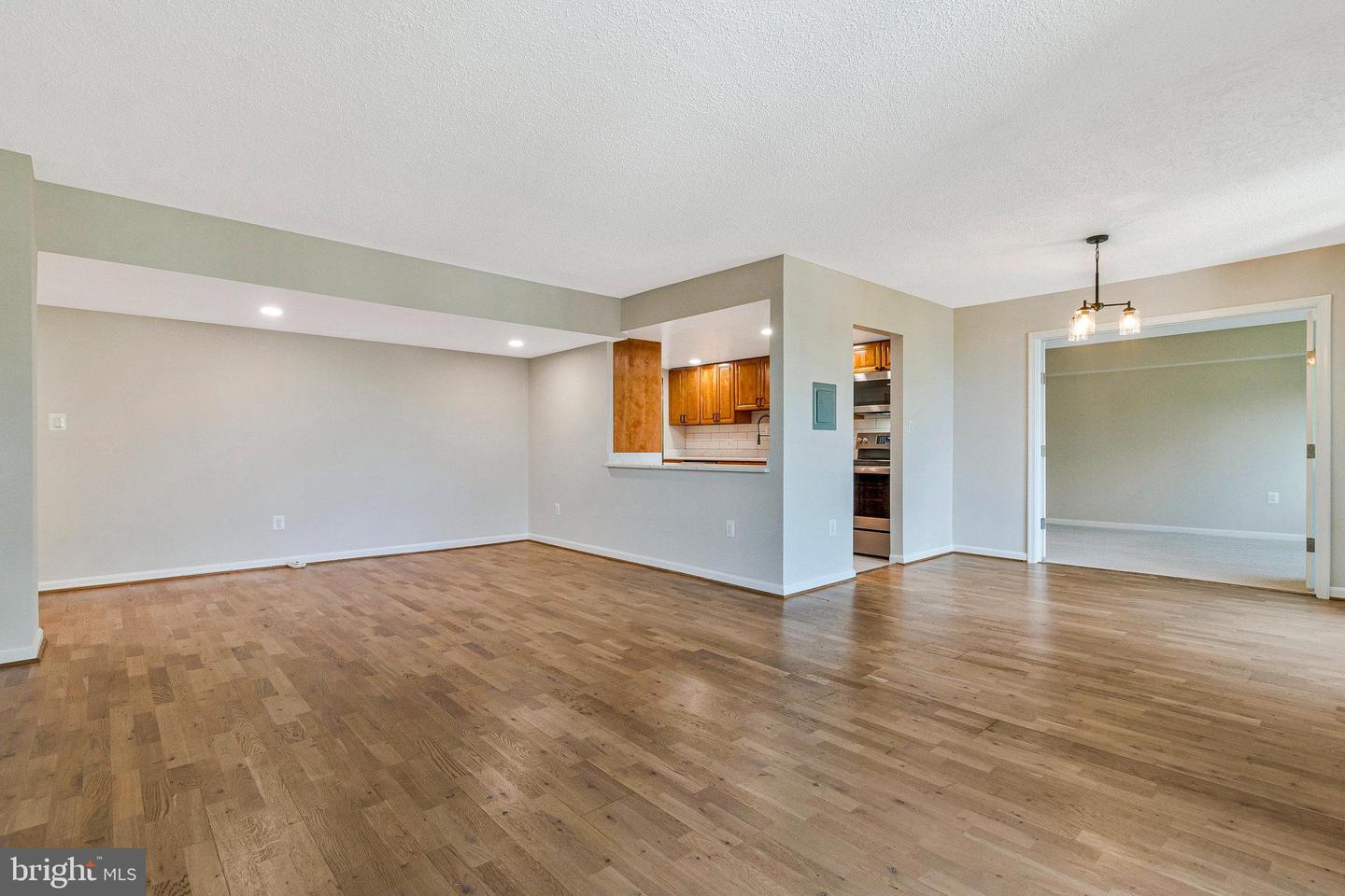 7501 Democracy Blvd #b Property Photo 6