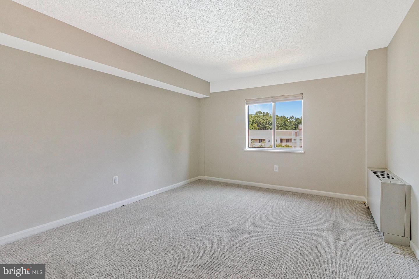 7501 Democracy Blvd #b Property Photo 13