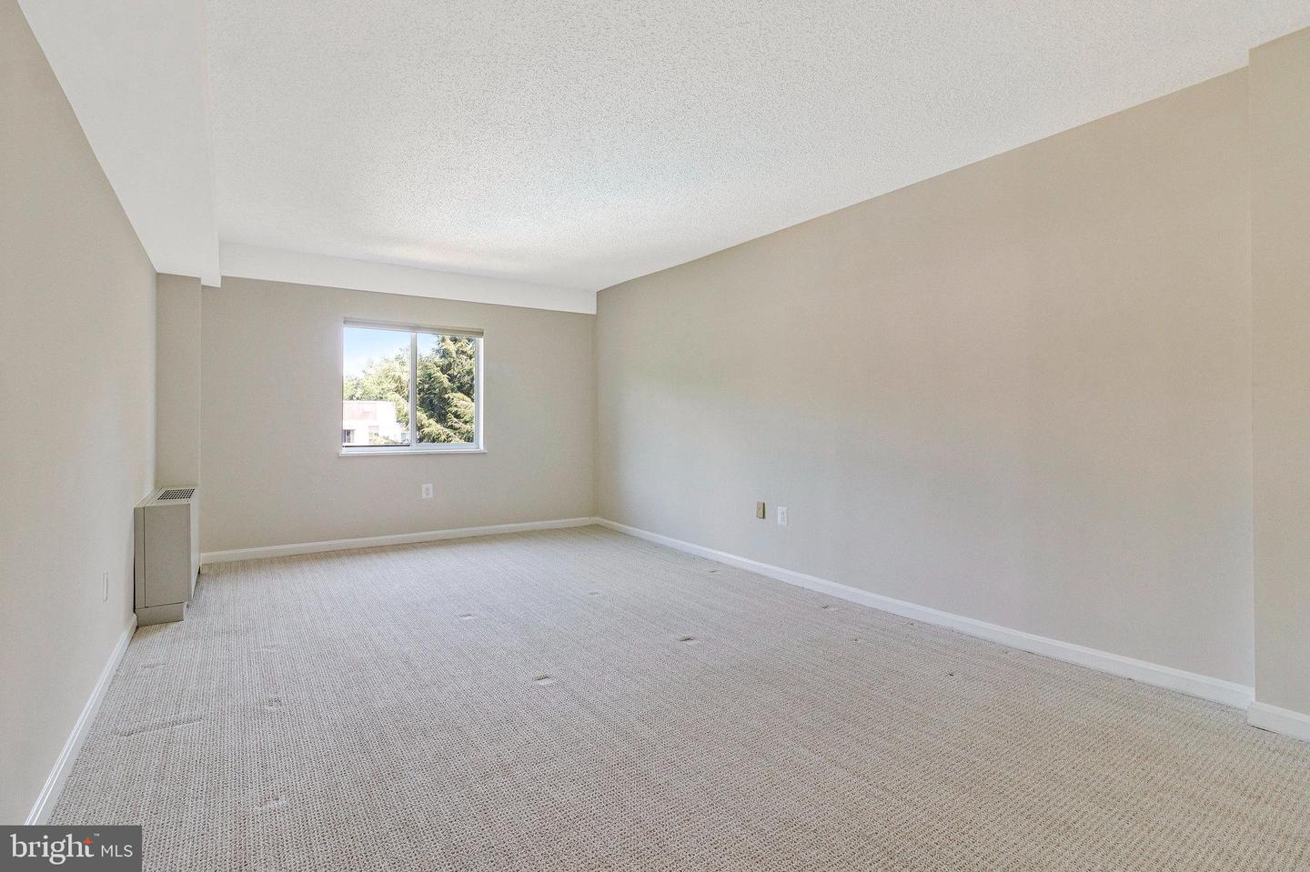 7501 Democracy Blvd #b Property Photo 17