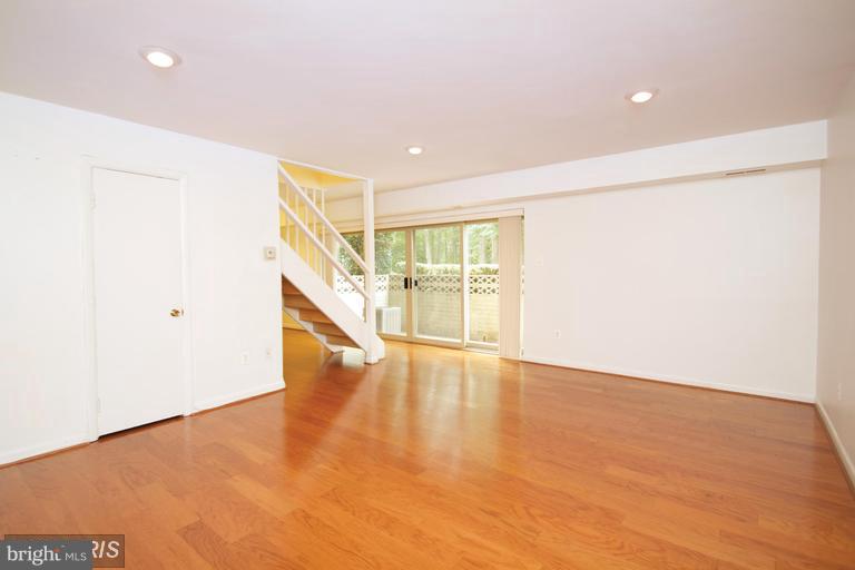 8710 Manchester Rd #1 Property Photo 3