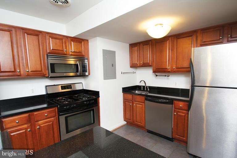 8710 Manchester Rd #1 Property Photo 4