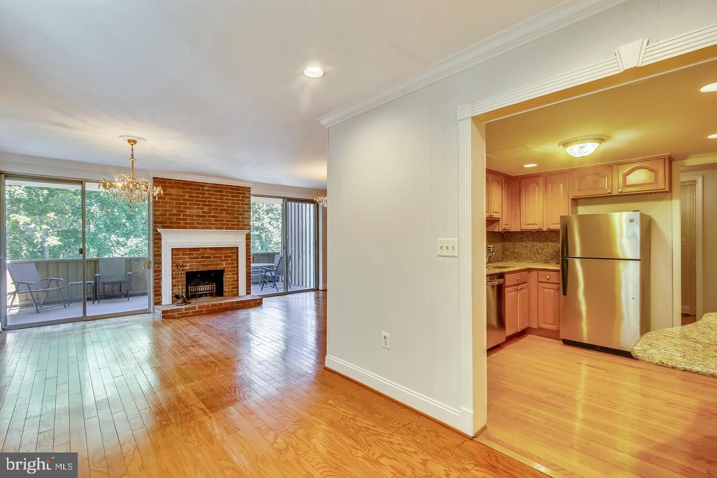 7505 Democracy Blvd #a-417 Property Photo 9
