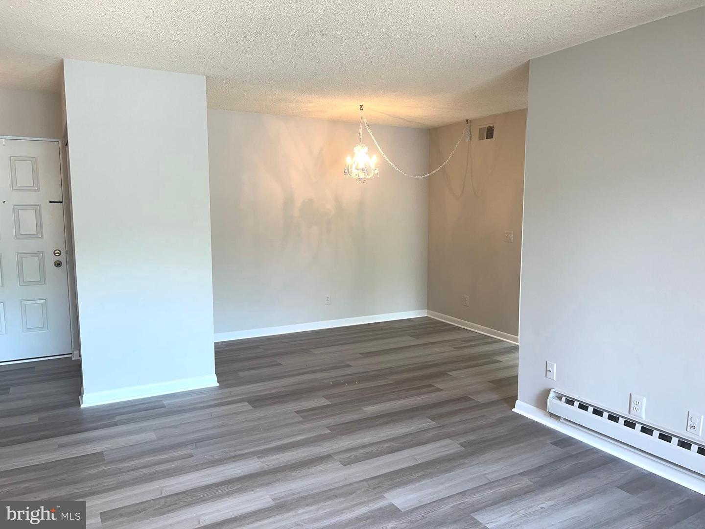 15300 Beaverbrook Ct #88-2b Property Photo 7