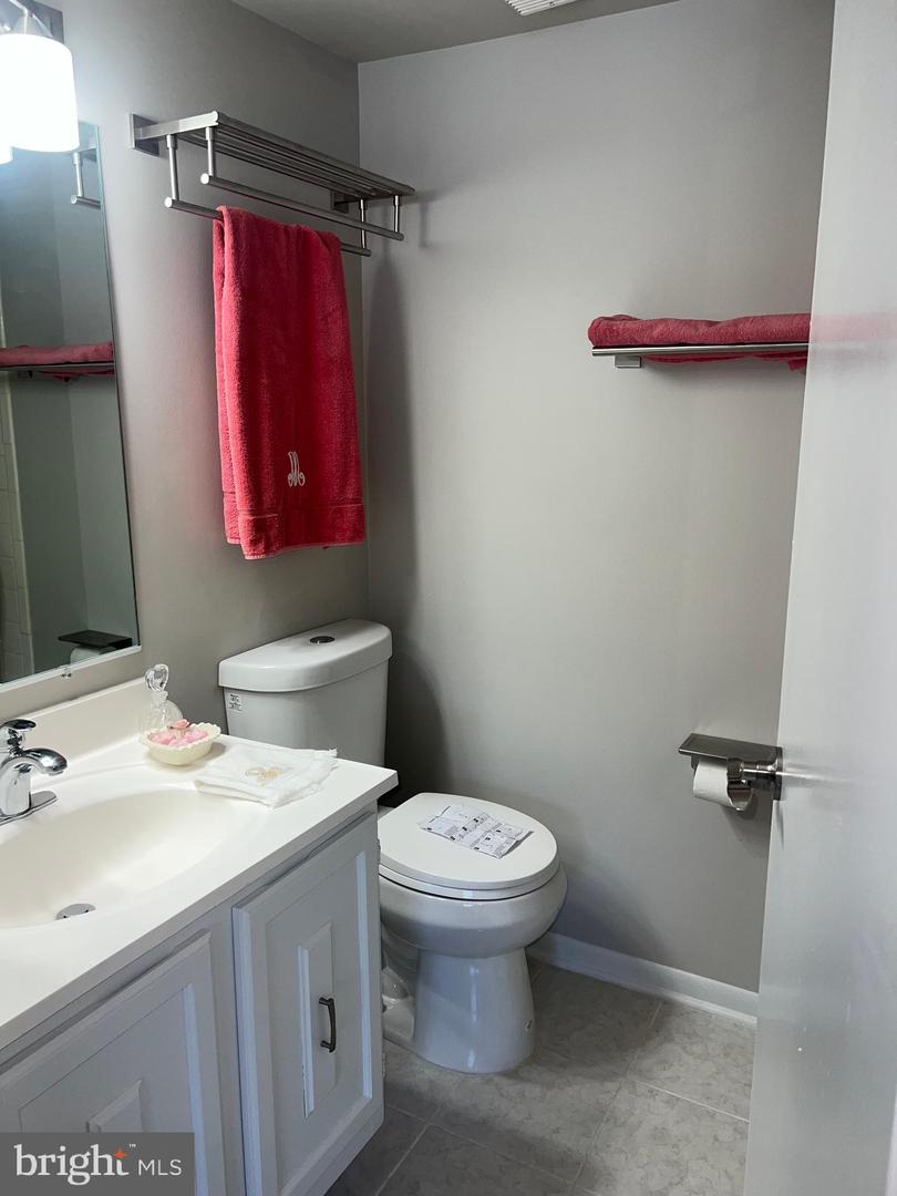 15300 Beaverbrook Ct #88-2b Property Photo 20