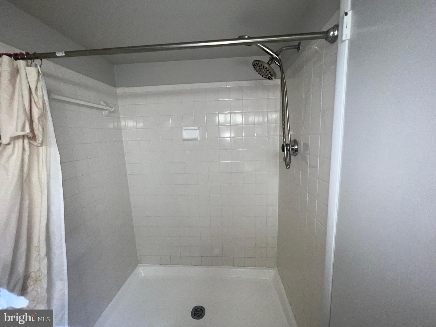 15300 Beaverbrook Ct #88-2b Property Photo 21