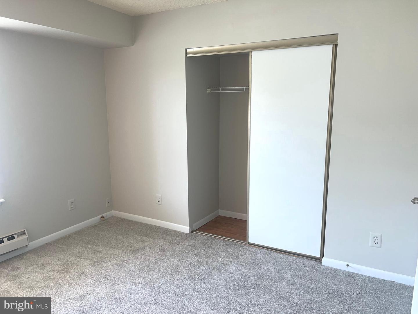 15300 Beaverbrook Ct #88-2b Property Photo 23