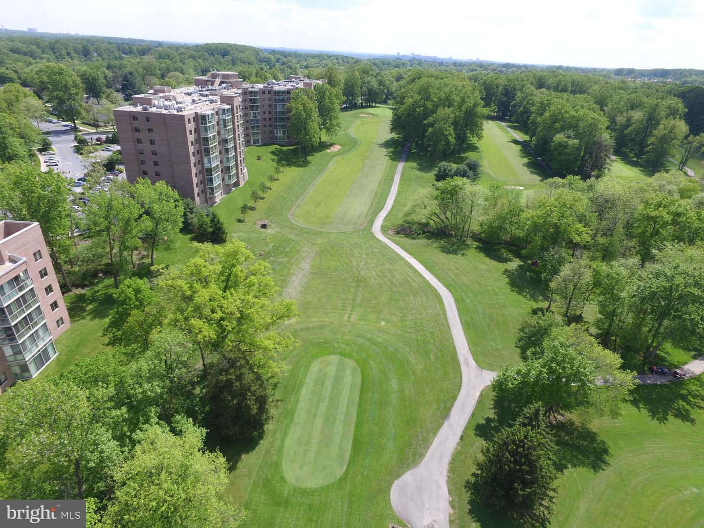 15300 Beaverbrook Ct #88-2b Property Photo 33