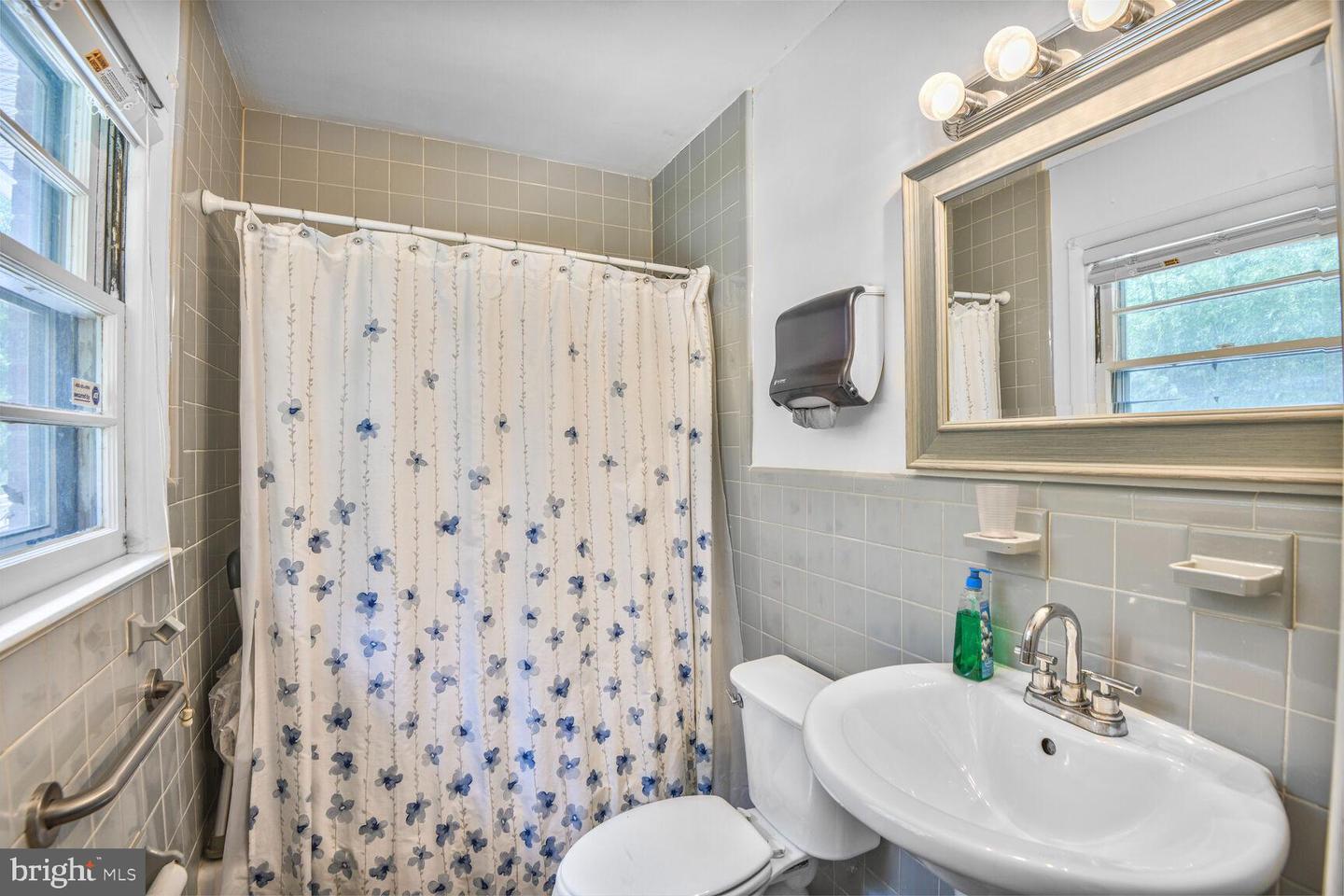 1701 Maydale Dr Property Photo 11