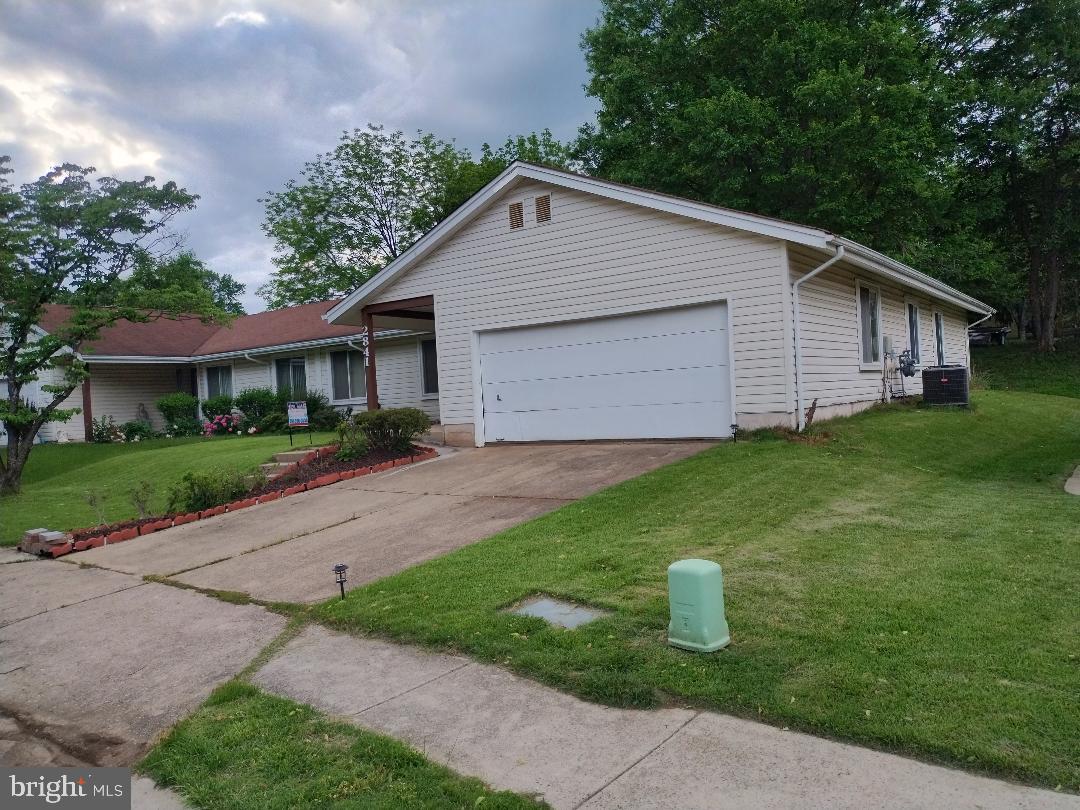 2841 AQUARIUS AVE
