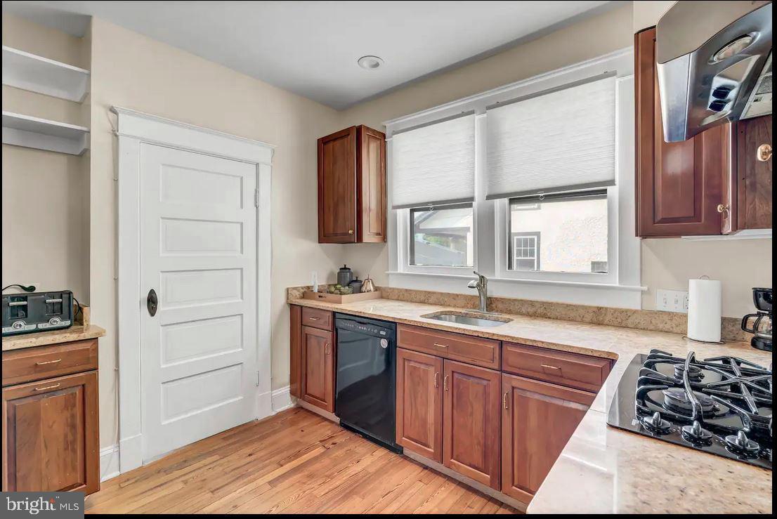 7206 Carroll Ave #a Property Photo 7
