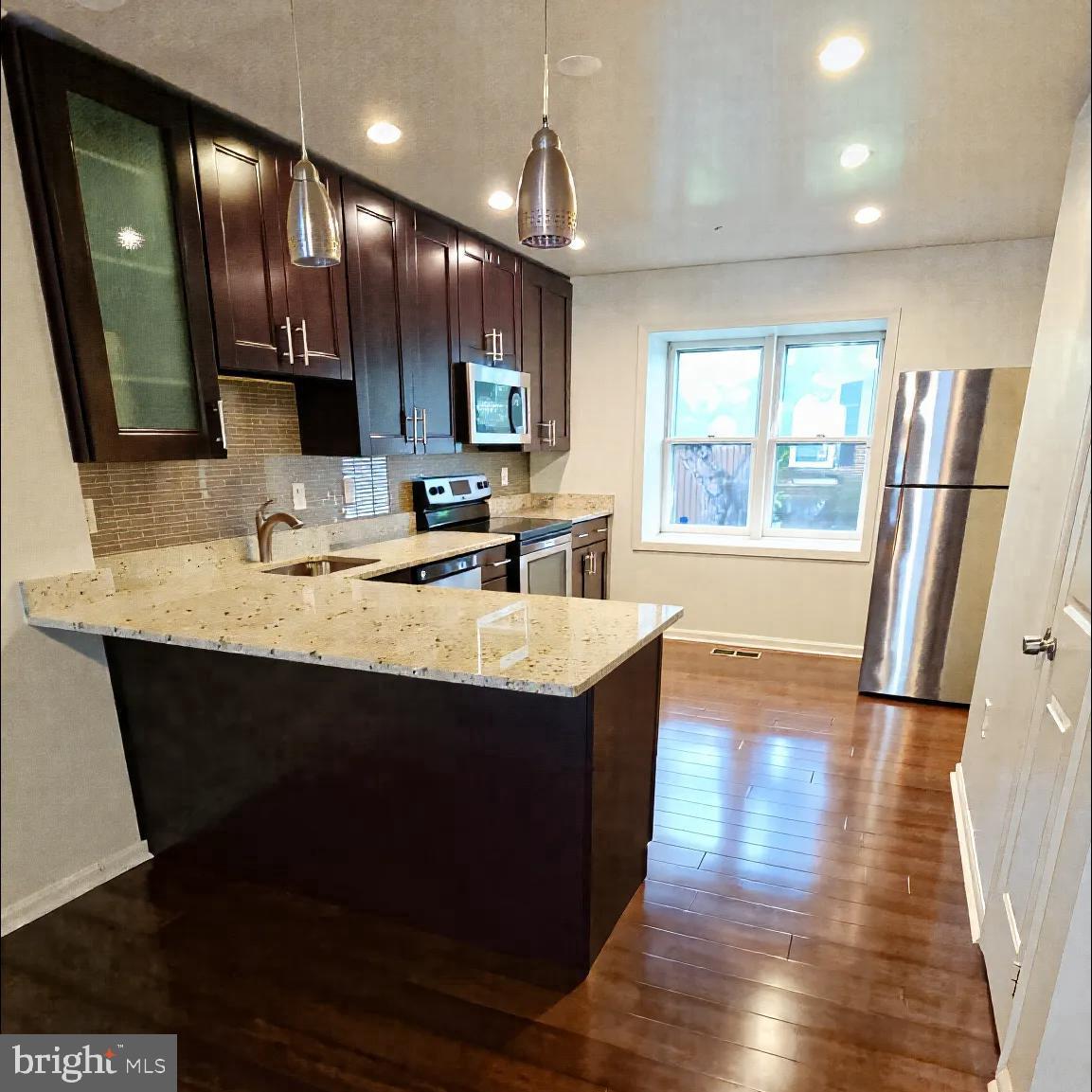 10274 Arizona Cir #60 Property Photo 2