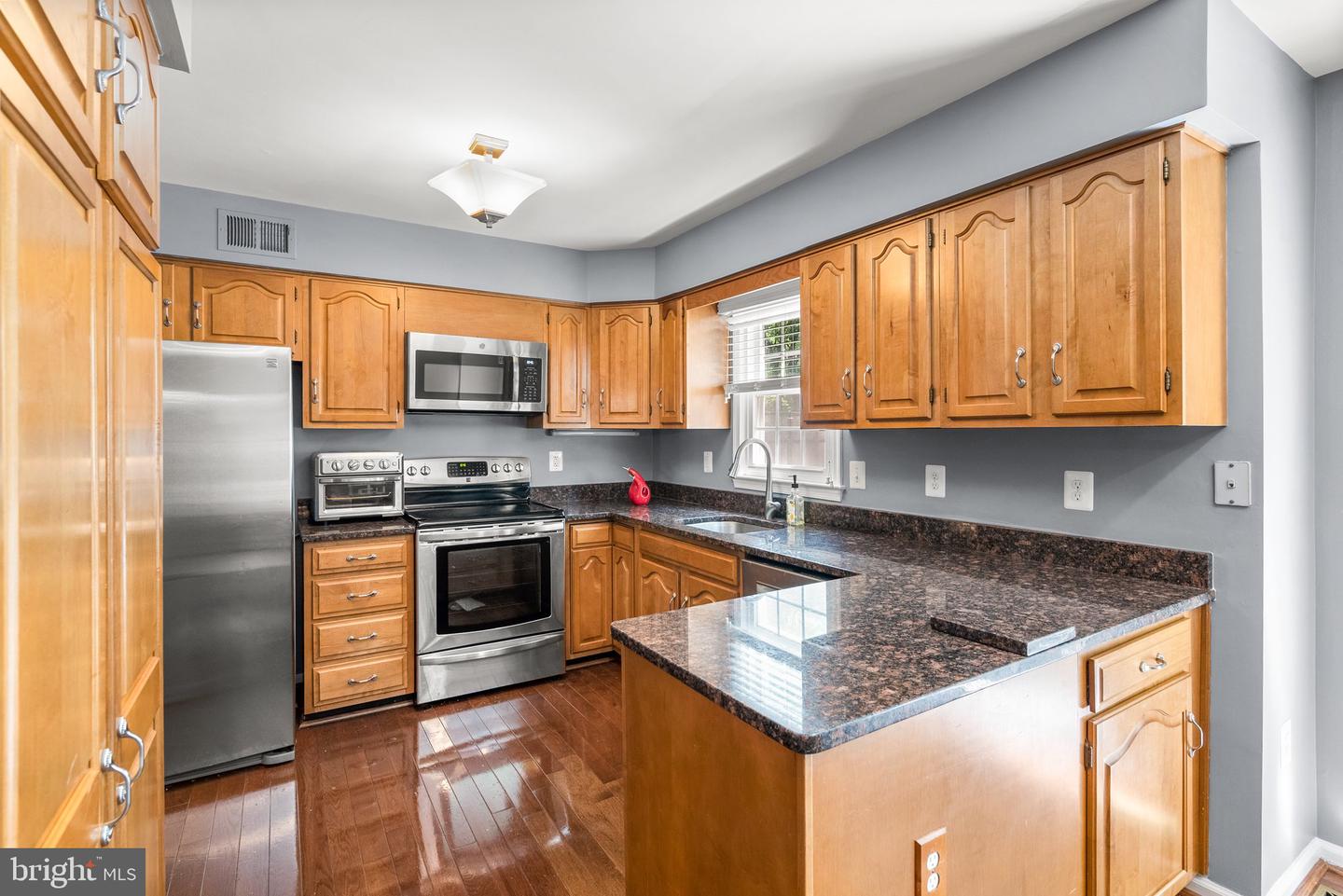12125 Gatewater Dr Property Photo 11