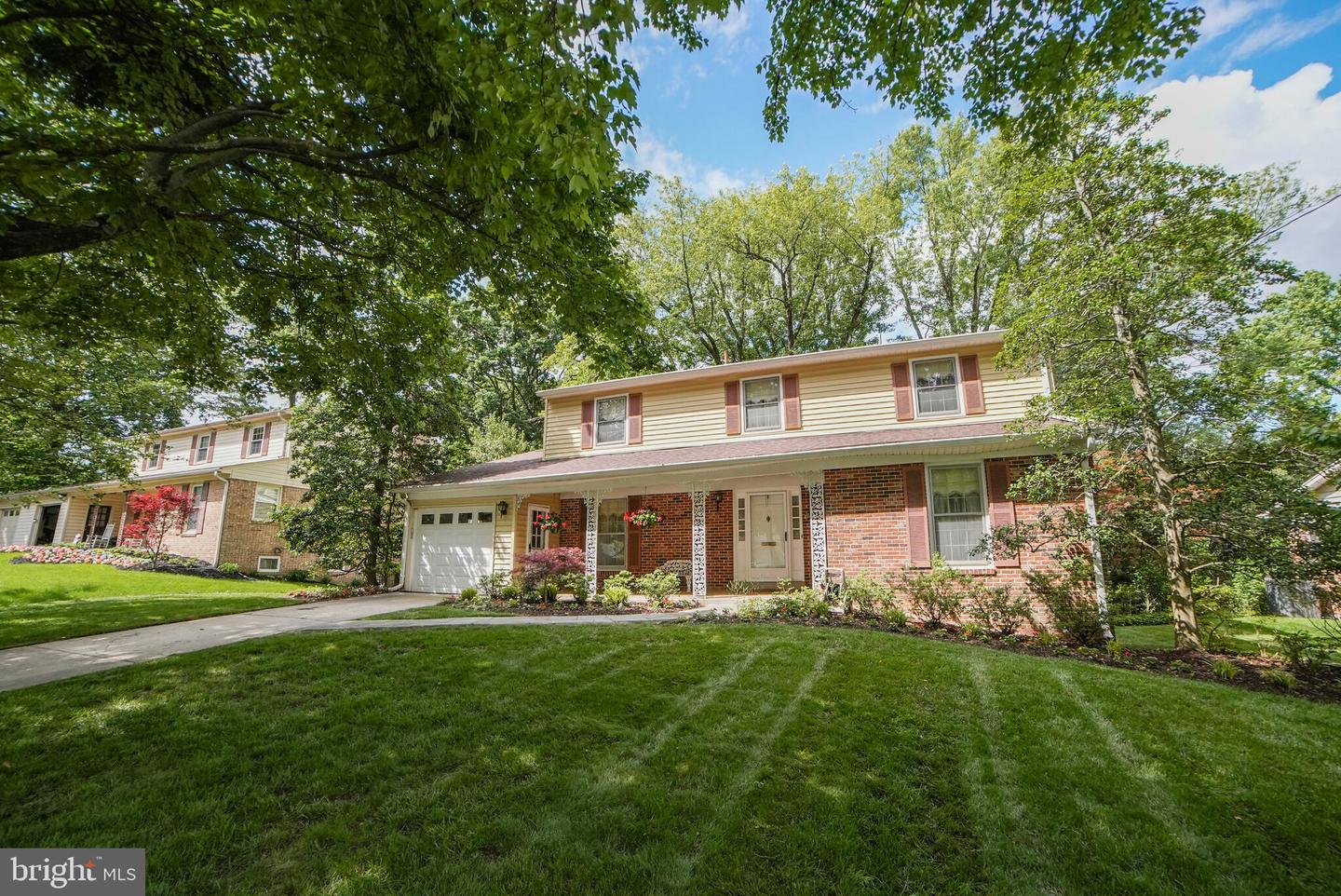 11816 Prestwick Rd Property Photo 1